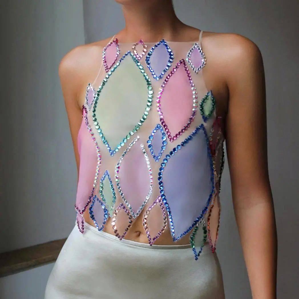 @lirika|小众品牌分享 | 女孩们都想要草莓裙