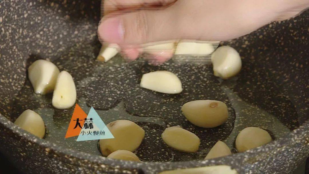 大蒜|餐馆美味轻松搬回家！牛肉又嫩又香的秘诀？只需腌制时多加一步