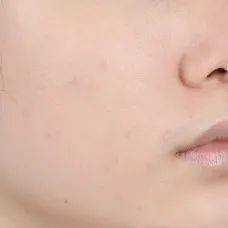 气垫|大赏测评 | 美妆三大头竞相争宠，YSL这是要上天啊！