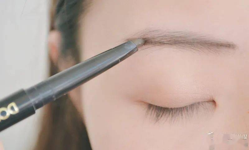 眉笔|眉毛＝美貌？那些经典美人都在告诉我们，眉毛画得好，气质跑不了