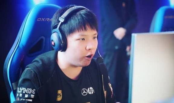 2020世界上单排名_ESPN世界赛上单TOP5排名:3位国产上单入榜,Zoom第一名