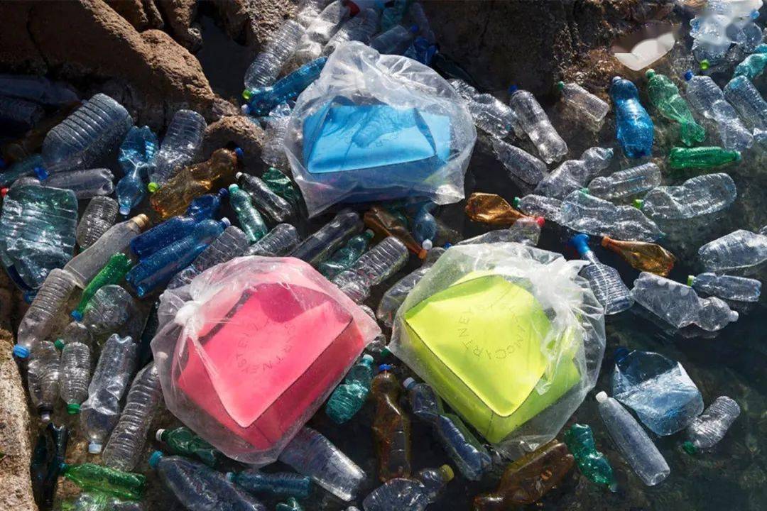 Freitag|用「垃圾」做的潮物，也能卖到上千上万元？