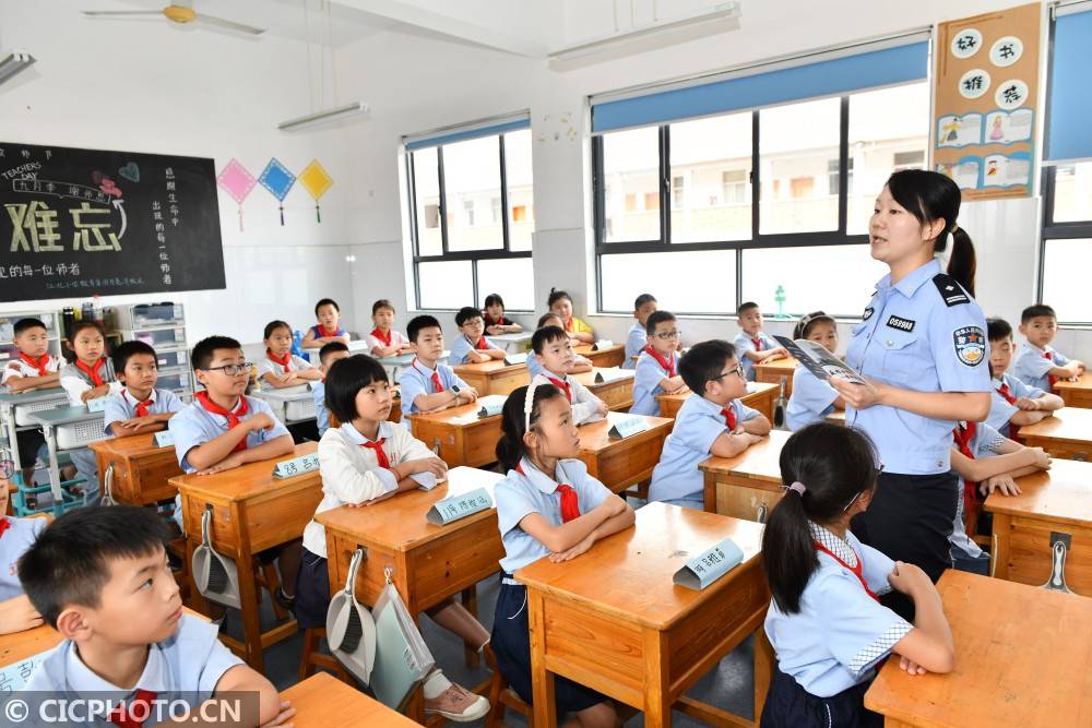 兰自涛|网络安全教育进校园