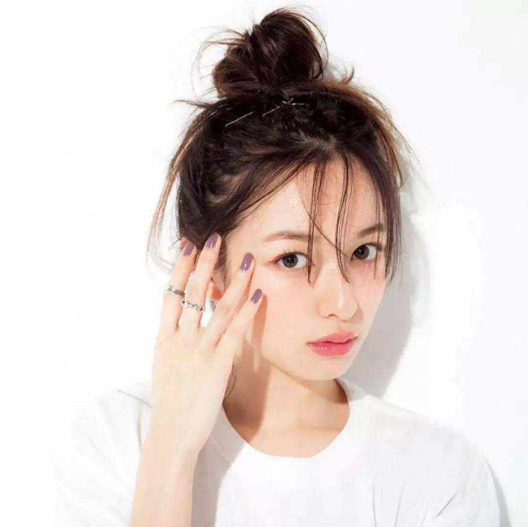 潘达|日本20年老木头,经1300°高温烧成“变态黑炭”,几分钟溶掉黑头,太神奇!