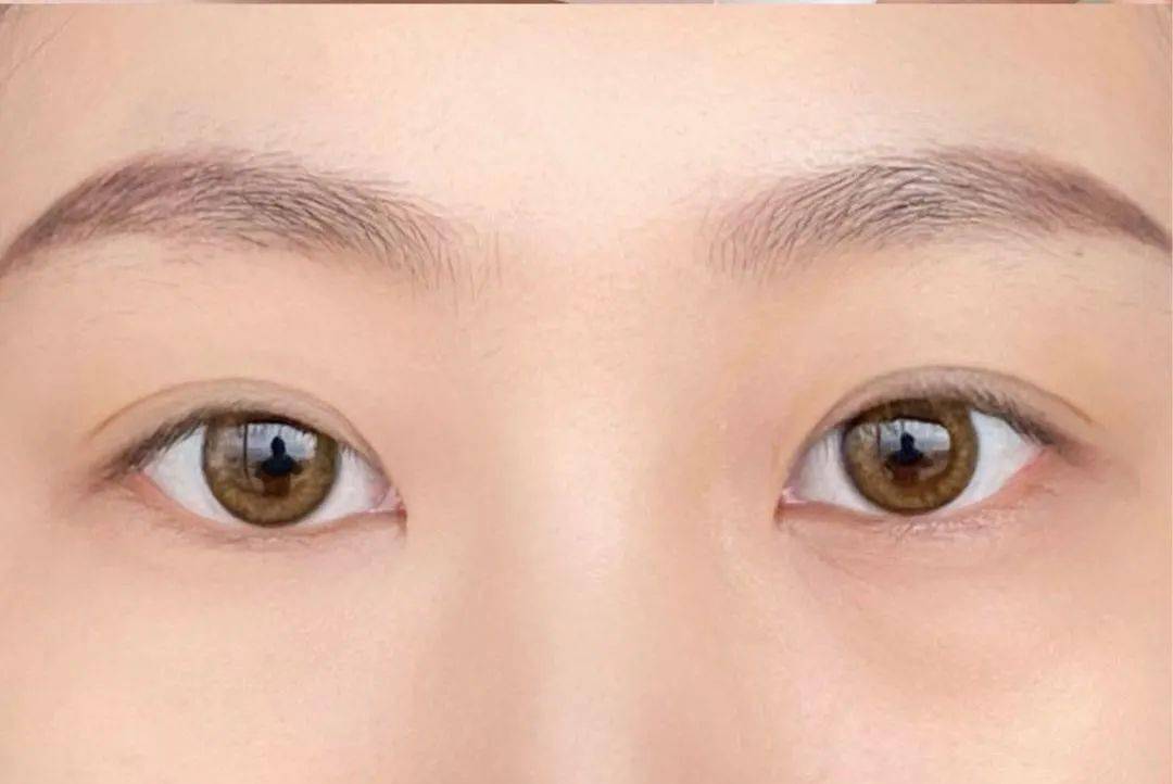 郑瑄茉|BLACKPINK回归造型都是天价？深扒明星化妆师用什么！