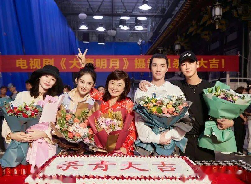 没想到她亲自下场怼粉了……