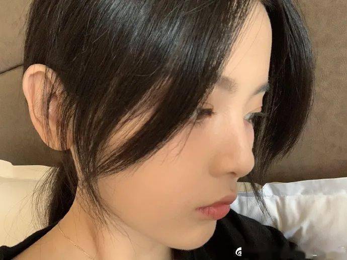 超越|演技在线的杨超越,皮肤也时刻水润!