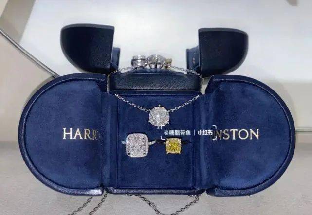 富婆|钻石暴跌，1克拉成白菜价？可为啥这些富婆却越买赚越多……