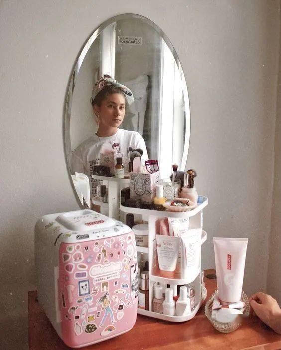 肌肤|水光妆升级版来了,又美又立体的海豚玻璃肌你听过吗?