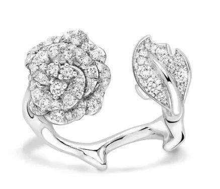 富婆|钻石暴跌，1克拉成白菜价？可为啥这些富婆却越买赚越多……