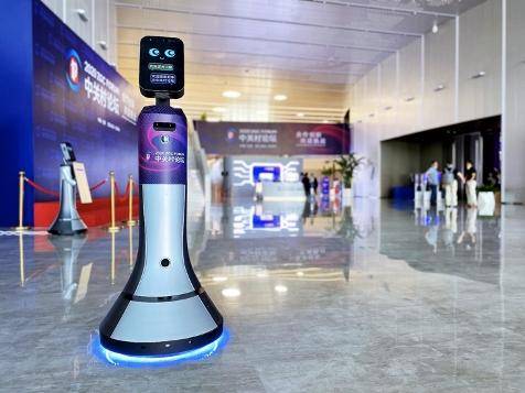 会展|2020中关村论坛 猎豹移动机器人智能会展解决方案表现抢眼