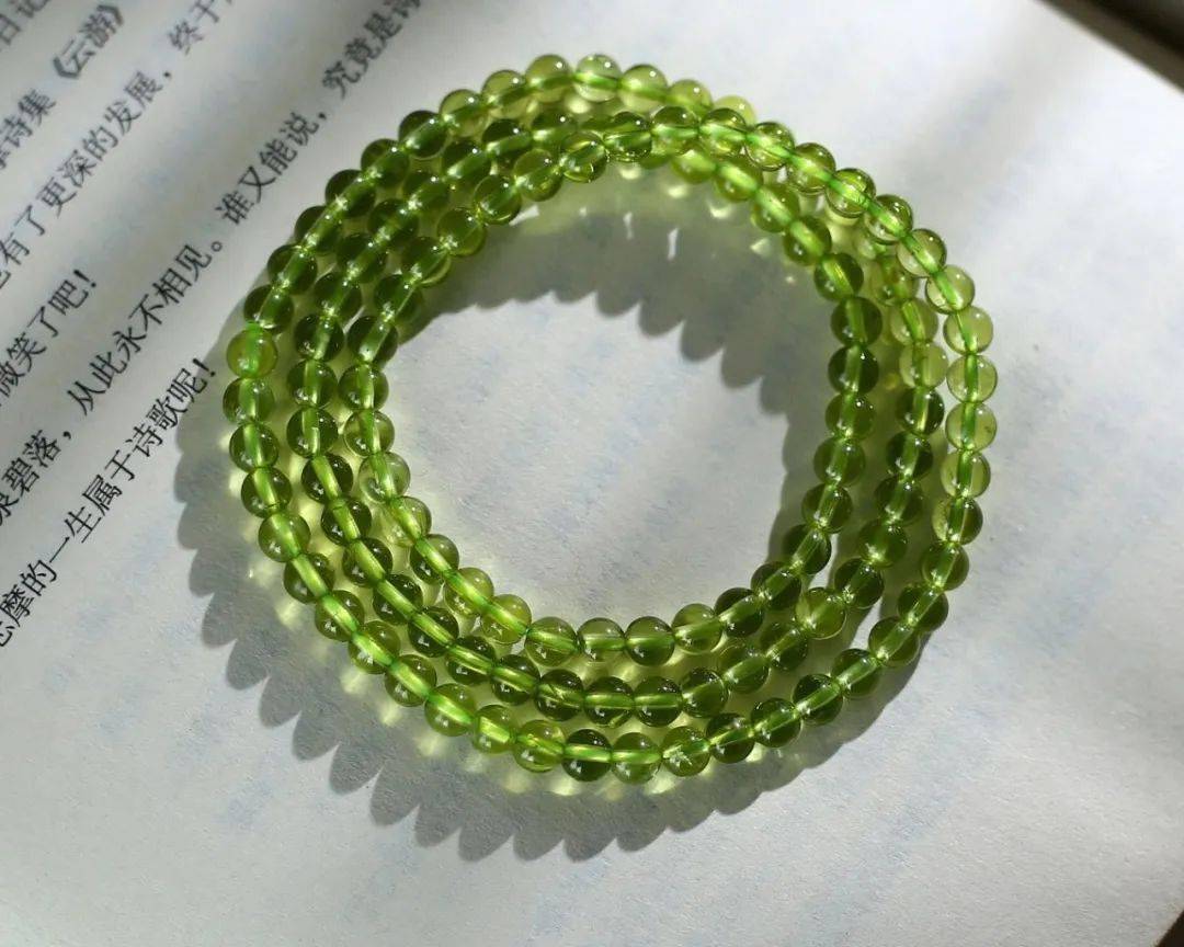 老年人|41岁女子10年时间里和8名老年人结婚 骗走大量珠宝和钱财后悲剧