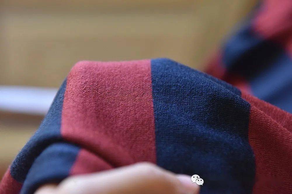 字母|福利 | 初秋原货精品：MM字母T恤，大牌条纹针织衫，V家POLO衫