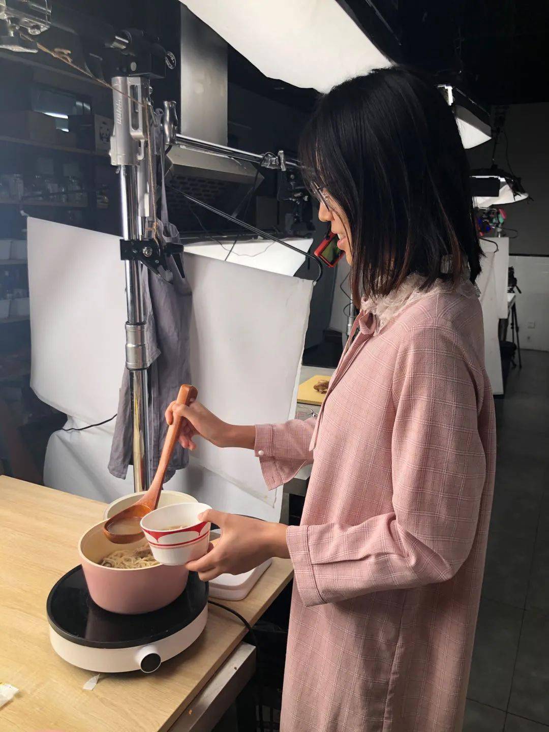 Mint|靠教懒人做饭获一亿点赞，她们是怎么做到的？