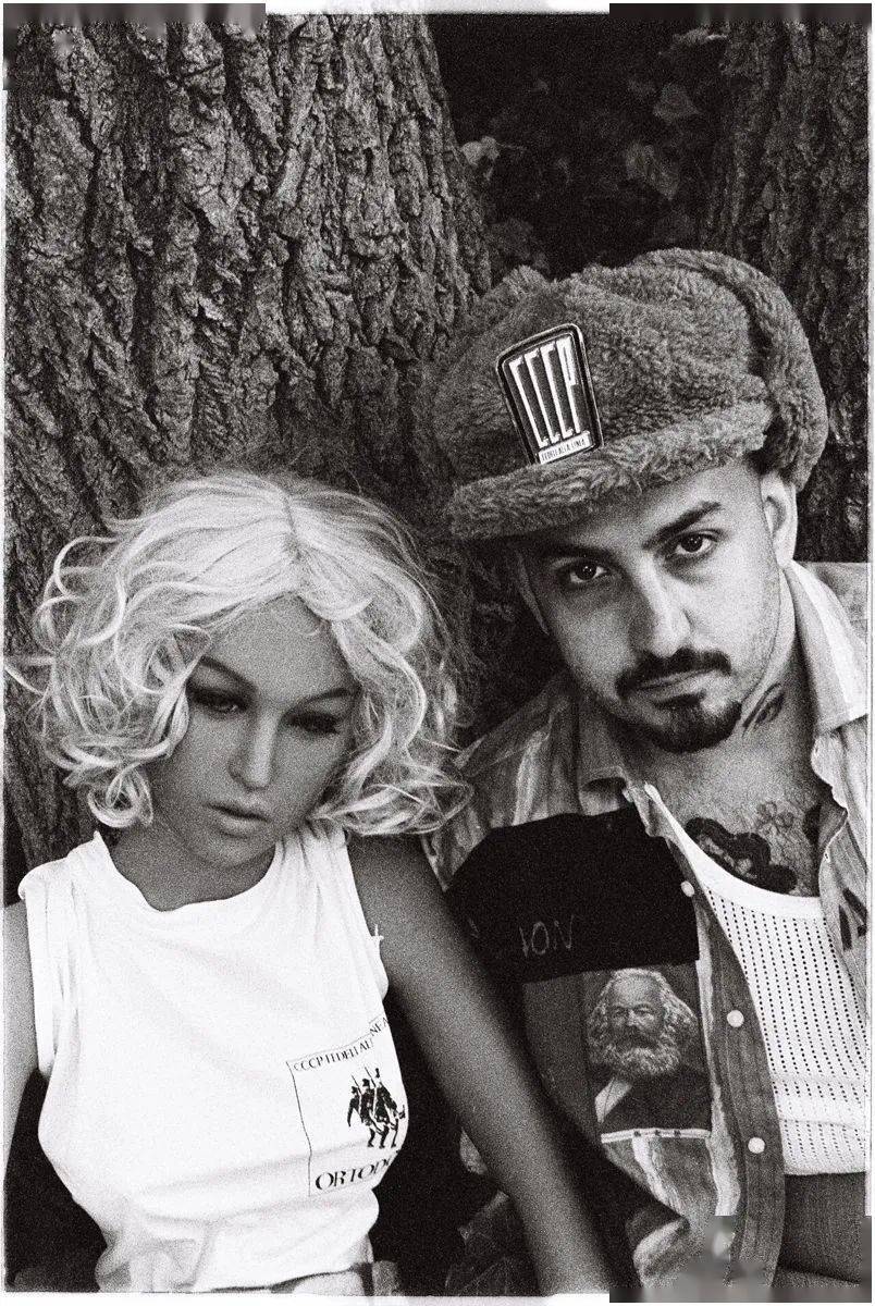 品牌|RAF SIMONS 将推出首个女装系列