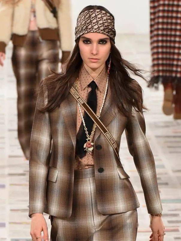 Dior|欧阳娜娜和宋妍霏都上头了,你还在等什么?