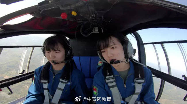 训练|这10名女飞行员，飒！