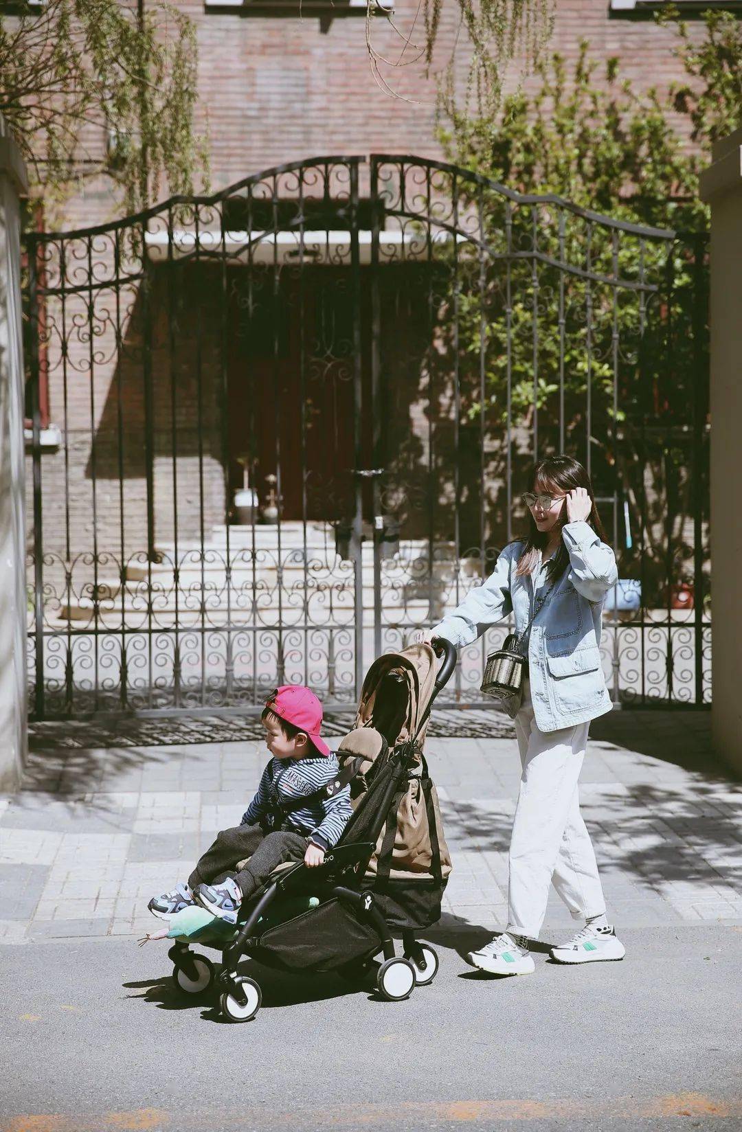 宝宝|时髦辣妈挑战正在进行，参与赢取婴儿车大奖！