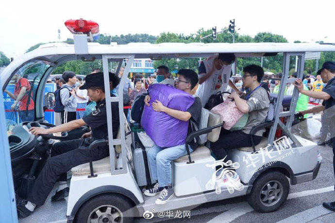 新生|未来医生在哪里？重庆医科大学迎来2020级本科新生