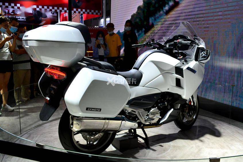 春风1250trg实拍国产最大排量摩托车诞生国宾车队最新车型