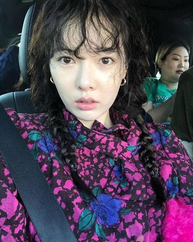 水润|《恶之花》李准基变身韩版“张东升”，女主发光美貌全靠“妆”？