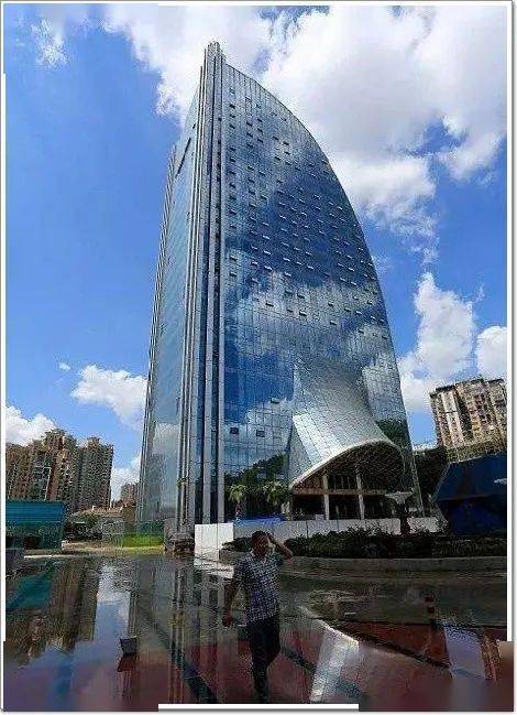 【工程】108米"贵州瀑布大厦",天天在做幕墙"水密性"检测?