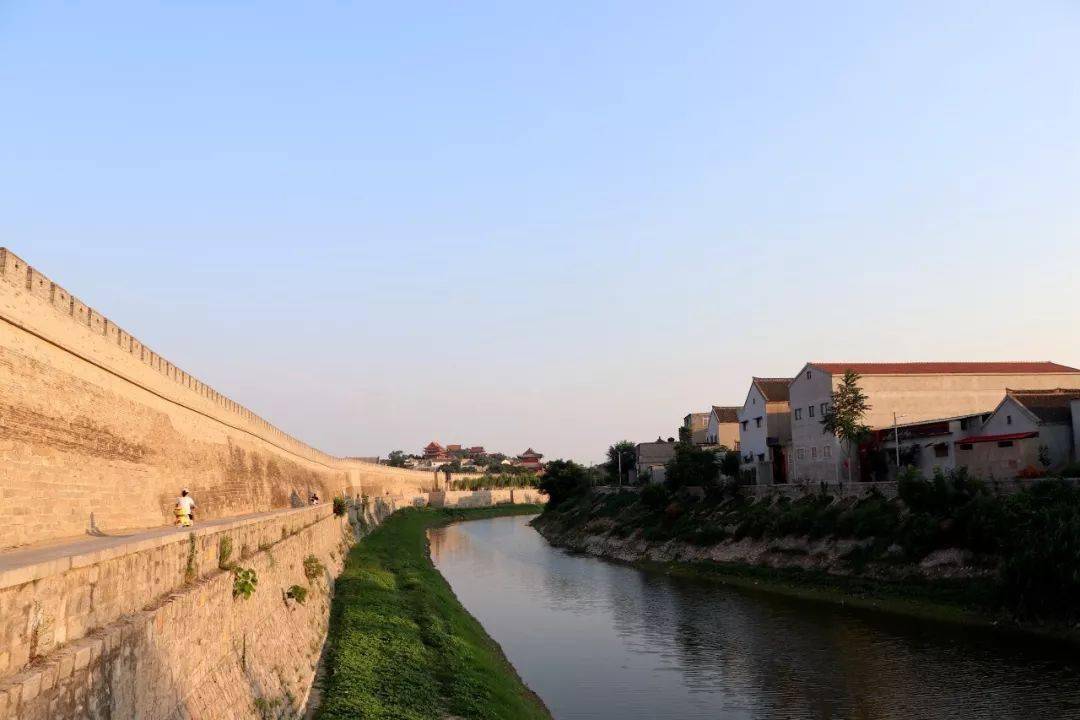 文化遗产大运河,黎阳仓遗址;参观世袭翰林府,端木子宫故居,浚县古县衙