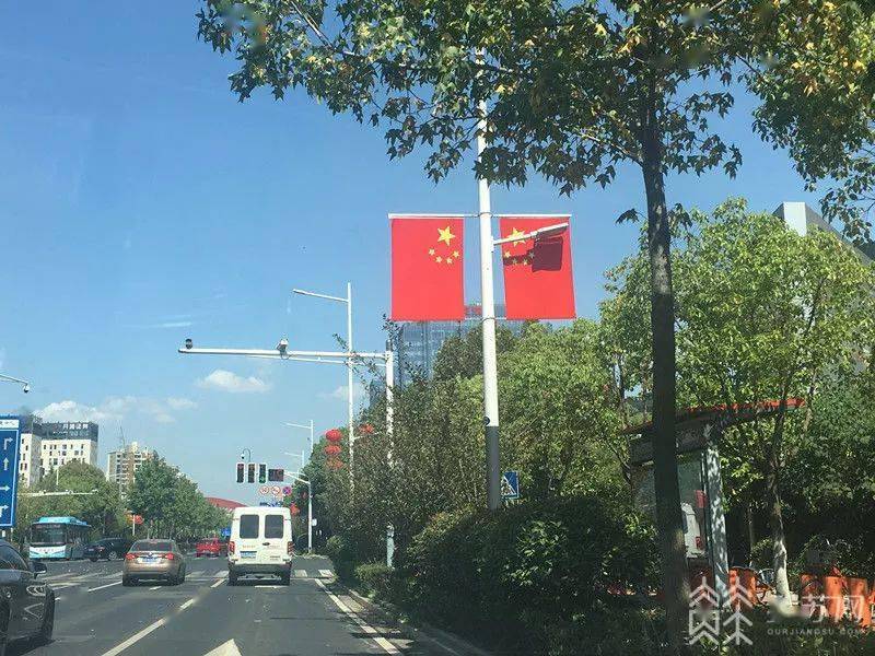 乐从市民,国庆将至,这样悬挂国旗才正确!