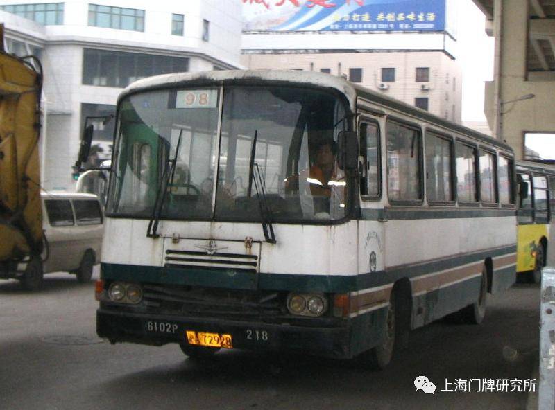 公共汽车|车影行踪|98路公共汽车微历史