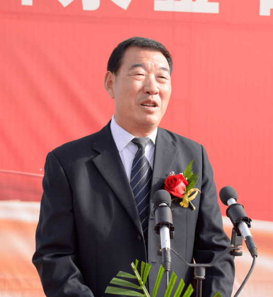鑫磊集团董事长_宏磊集团董事长(3)