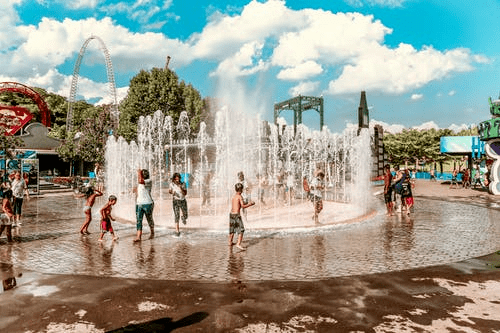 公园|警惕！公园里的常见设置，很可能夺去孩子的命