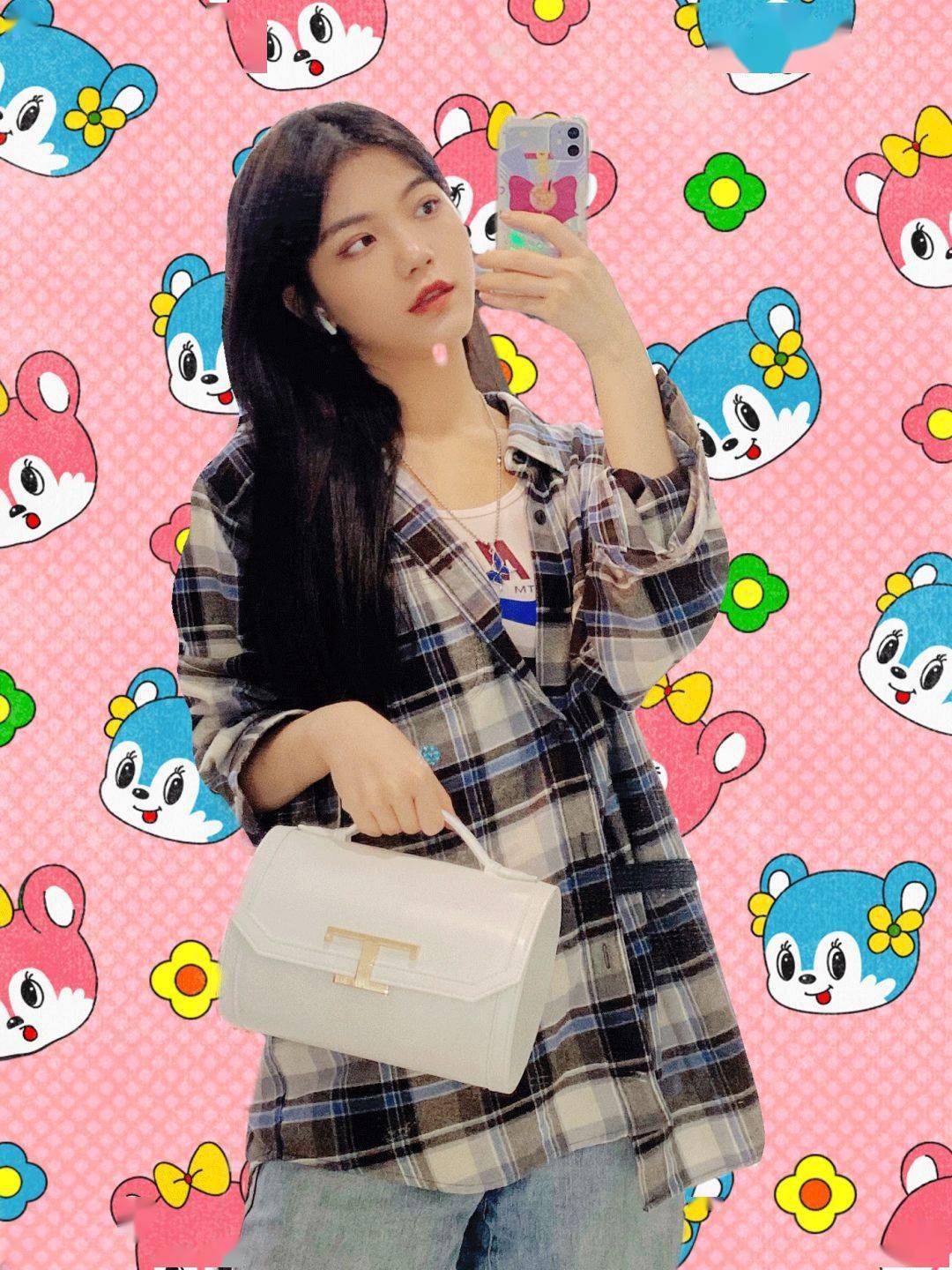 宇博|宇博带着他60个大牌月饼又来啦！这次要全部送给客官们！