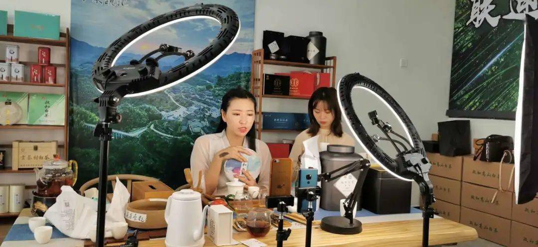 网络零售:线上购物新生态
