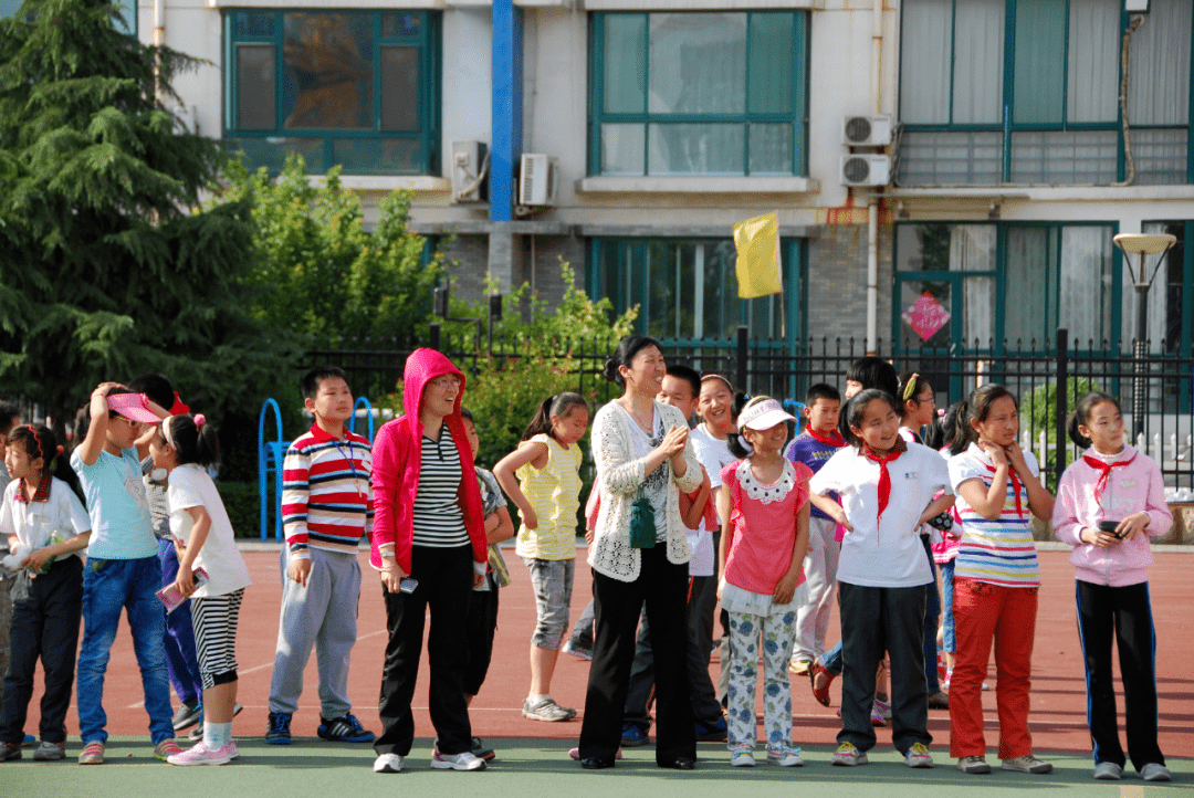 篮球寄托梦想,篮球凝聚力量 ——张店区凯瑞小学评为全国青少年校园