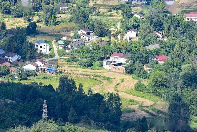 秋日汉中这座山的风景美到窒息,你还没来看看吗?_汉山