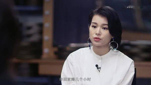 肥田|胡杏儿亮相《演员2》爆肥田时期辛酸史，&新剧佢又扮女强人！！！