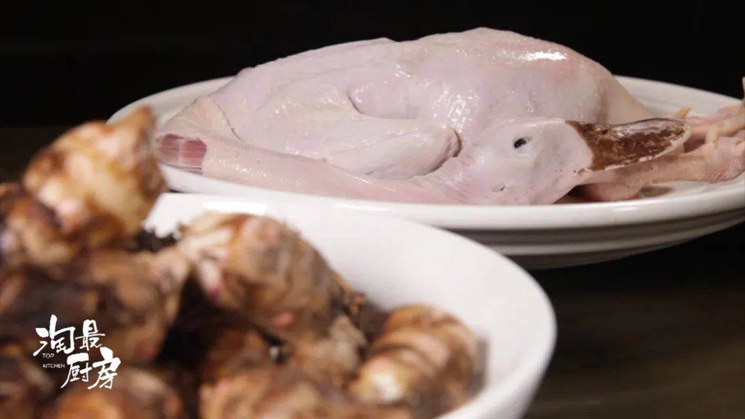 菜谱:中秋必备老鸭汤,浓香味鲜喝精光