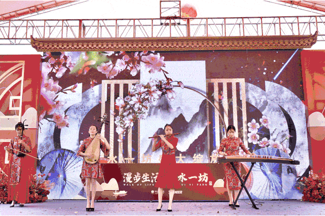 漫步生活,在水一坊|水一坊水岸风情商业街一期盛大绽放