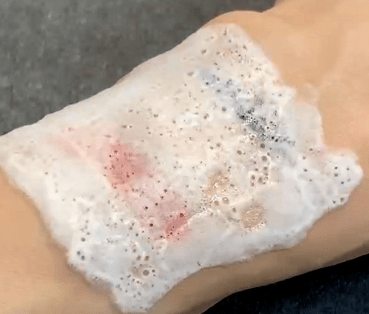 泡沫|能卸妆能洁面，Elta Md洗面奶