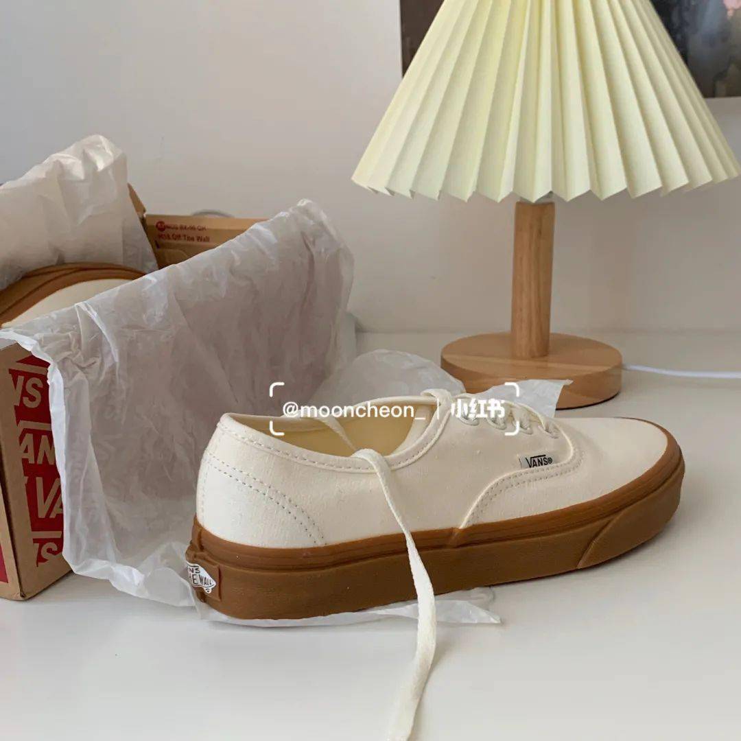 天花板|秋天的第一双运动鞋,都是些什么颜值天花板级别的啊!