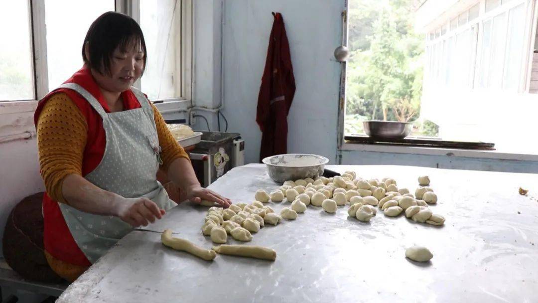 什邡人口味_什邡红峡谷