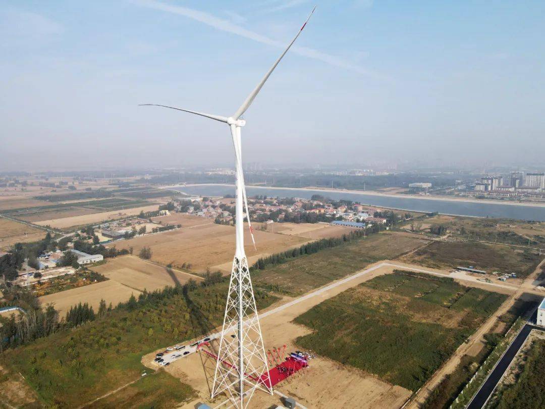 菏泽:全球首座构架式钢管风塔发电!