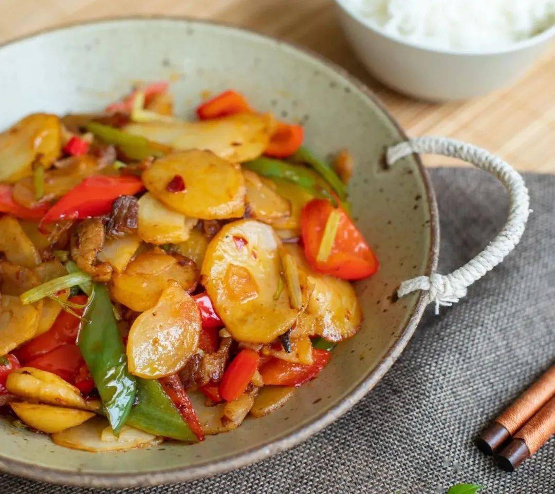 土豆|比肉还好吃土豆新吃法!简单两步