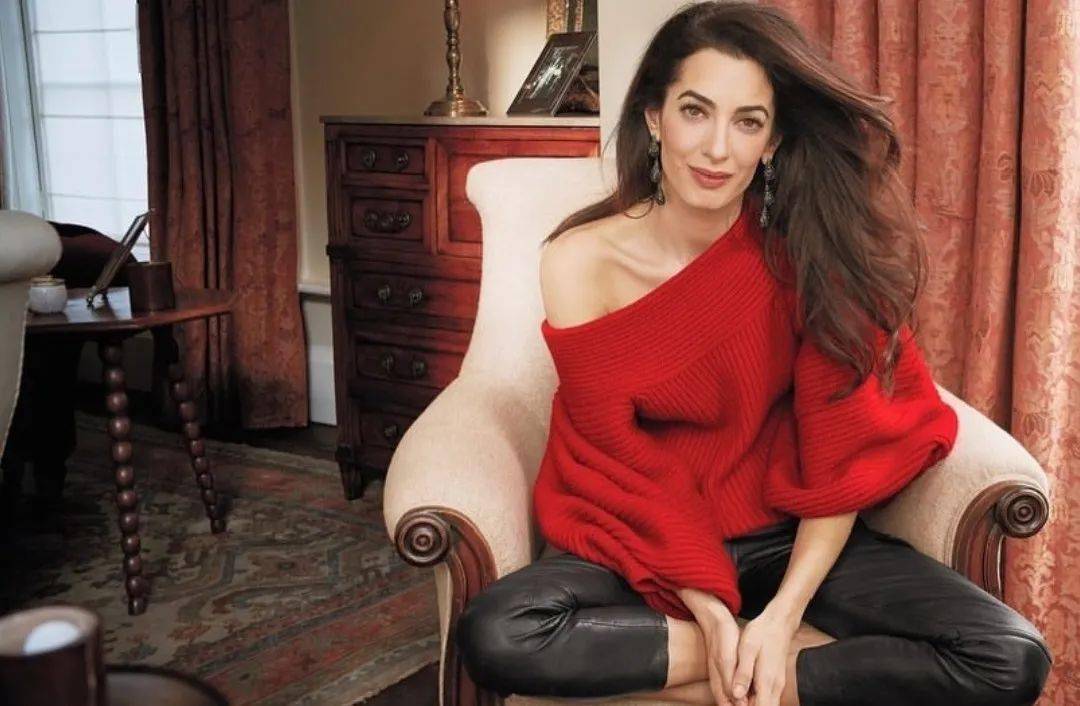 阿玛尔|收服宇宙级男神、站上联合国舞台,女人最高级的美都在她身上……