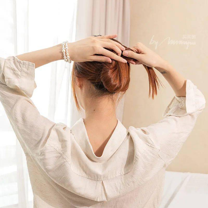 教程|一看就会!4款韩系气质盘发教程,30秒迅速出门!