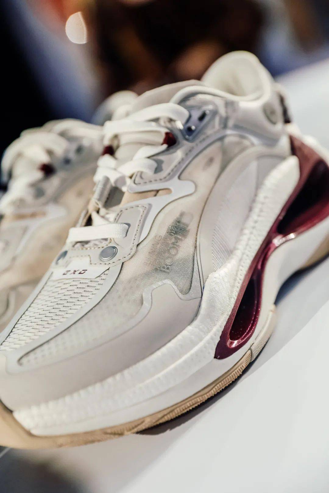 时装周|凭什么李宁能连续走时装周？凭这几双鞋就「足」以证明