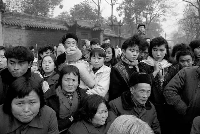 年代|90年代的成都，竟然也有这么时尚的街拍！