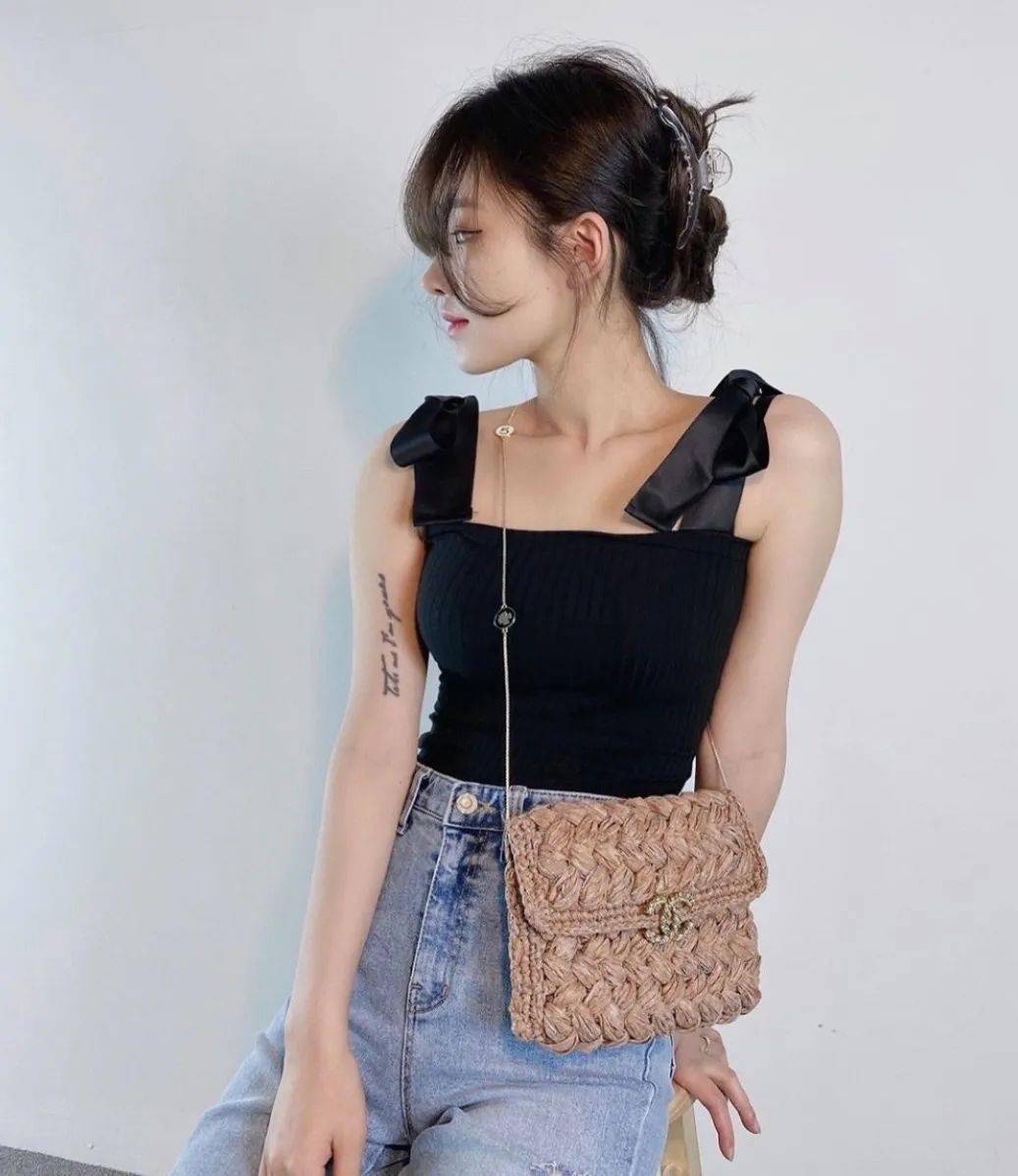 教程|一看就会!4款韩系气质盘发教程,30秒迅速出门!