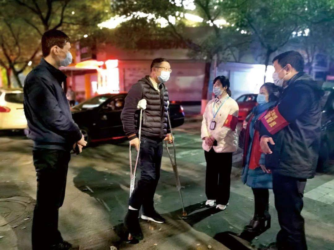 封面人物丨周鹏:“疫”无反顾冲在前-熊猫体育公司(图6)
封面人物丨周鹏:“疫”无反顾冲在前-熊猫体育公司(图6)