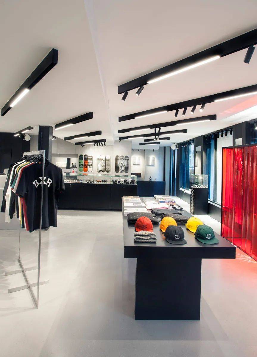 Kith|开Pop-Up、联名Kith，早已结业的Colette还如此多动作？